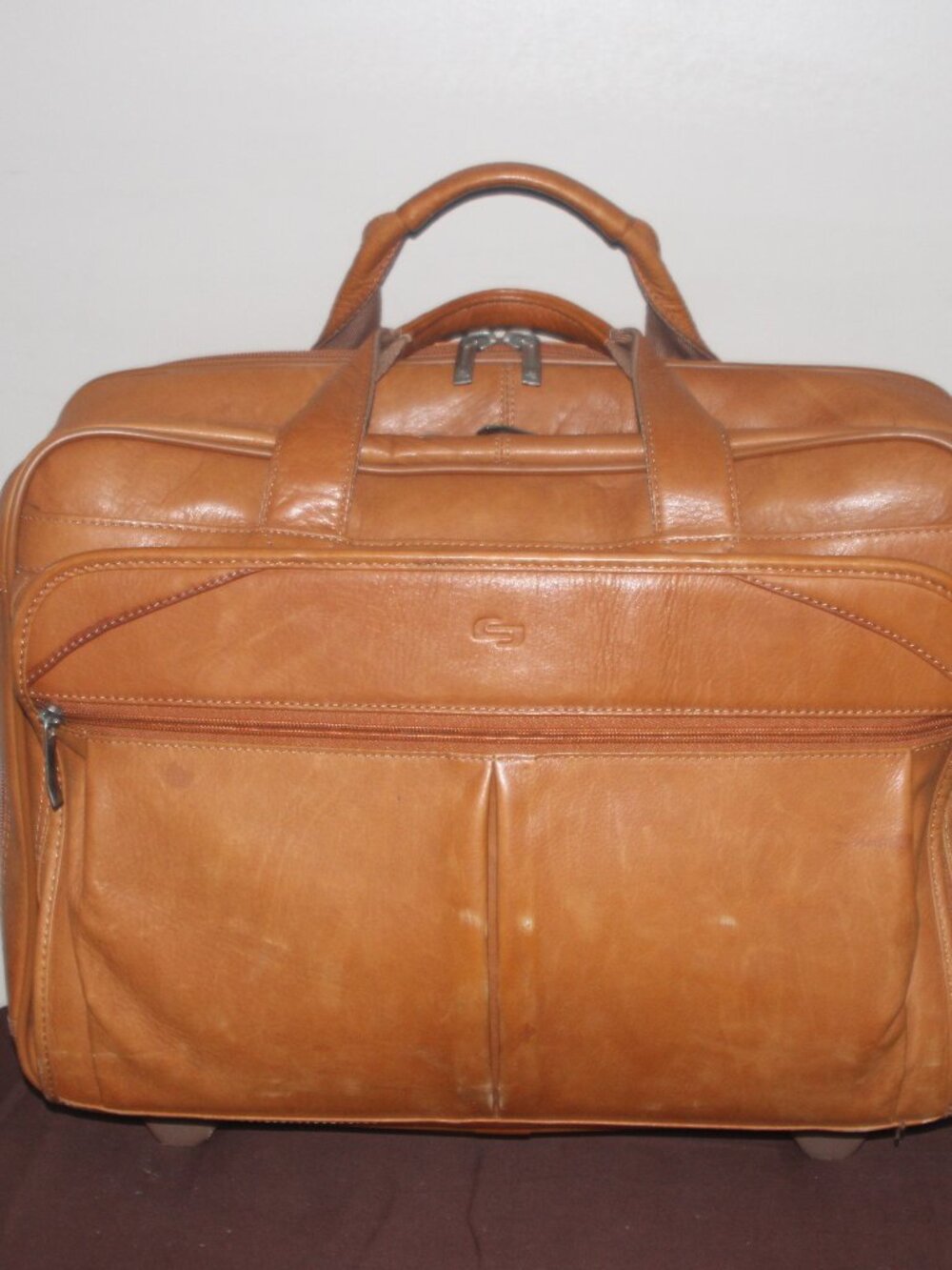 EUC GENUINE LEATHER SOLO NY ROLLING BRIEFCASE/LAP TOP CASE